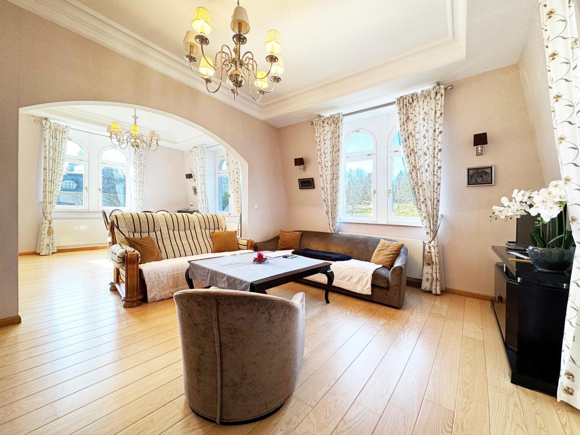 Luxury Apartment Diamond การ์โลวีวารี ภายนอก รูปภาพ