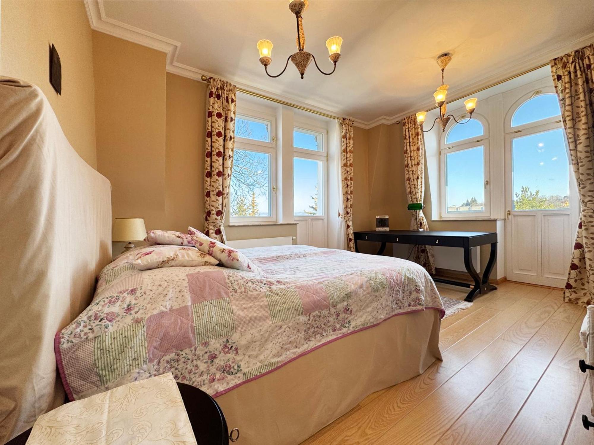 Luxury Apartment Diamond การ์โลวีวารี ภายนอก รูปภาพ